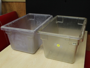 lot 280 image: Food Storage Bins