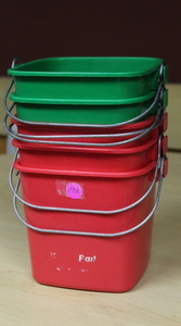 lot 286 image: Sanitizer Buckets Lot