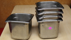lot 288 image: Insert Pans