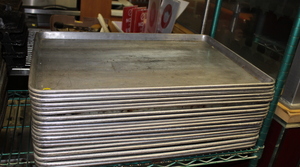 lot 235 image: Full Size Sheet Pans