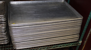 lot 236 image: Full Size Sheet Pans