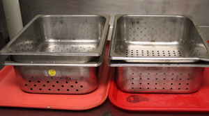 lot 354 image: Insert Pans wLids