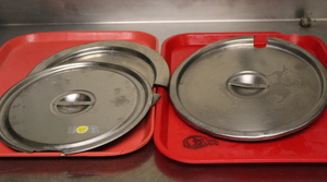 lot 366 image: Insert Round Lids