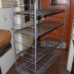 lot 253 image: Metro Style Shelving Unit
