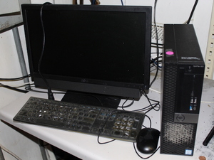 lot 385 image: Dell Computer Lot