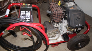 lot 2 image: Porter Cable Gas Pressure Washer