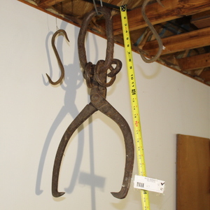 lot 47 image: Log Tongs and Meat Hooks Lot