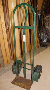 lot 137 image: Hand Truck