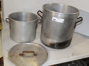 lot 79 image: Aluminum Stock Pot Lot