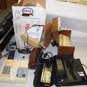 lot 69 image: Telephone Lot