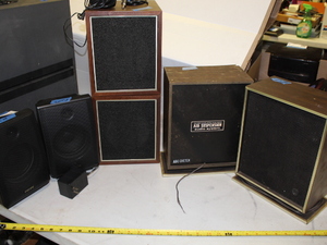 lot 70 image: Speakers