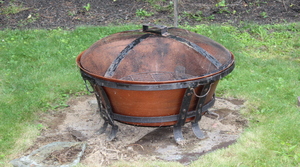lot 402 image: Fire Ring