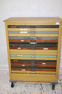 lot 26 image: Hamilton Type Cabinet