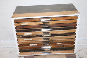 lot 27 image: Hamilton Type Cabinet