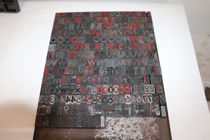 lot 69 image: 72 pt. Type
