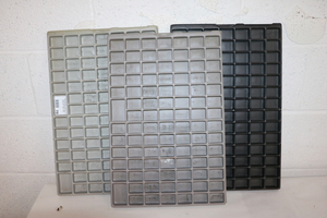 lot 70 image: 12 x 18 Type Trays