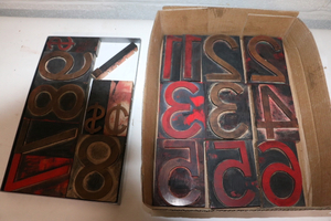 lot 105 image: 5 Wood Type