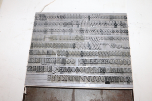 lot 173 image: 48 Pt. Garamond Italic