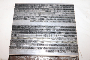 lot 183 image: 18 & 24 Pt. Garamond Bold Italic