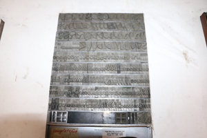 lot 195 image: 72 Pt. Script