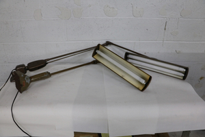 lot 224 image: Work Lights