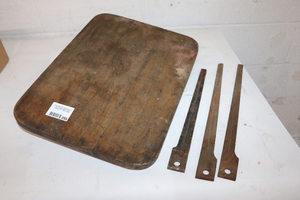 lot 255 image: C&P Grippers & Feed Board