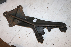 lot 256 image: 10 x 15 C&P Motor Mount