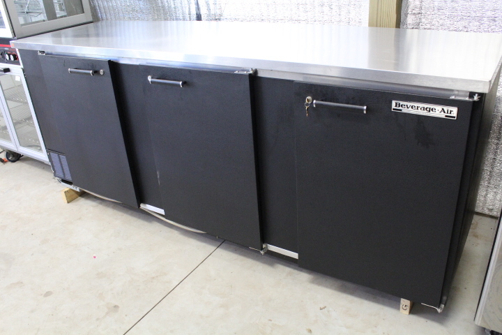 lot 6 image: Beverage Air Refrigerated Bar Back