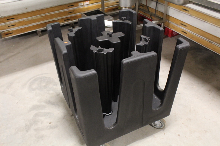 lot 53 image: Dish  Plate caddy