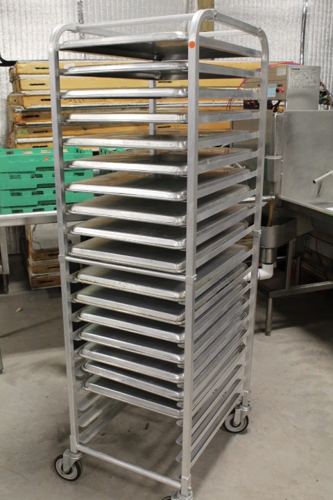 lot 64 image: Sheet pan rack