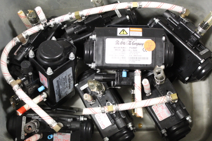 lot 72 image: Bag in Box Soda Syrup Pumps