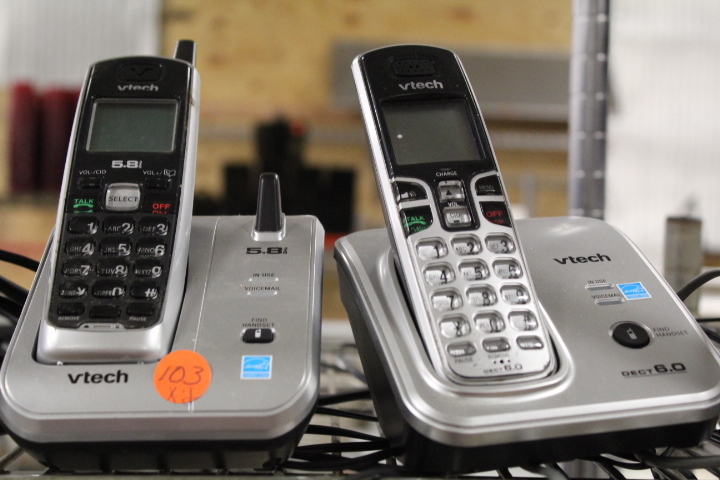 lot 103 image: Cordless phones