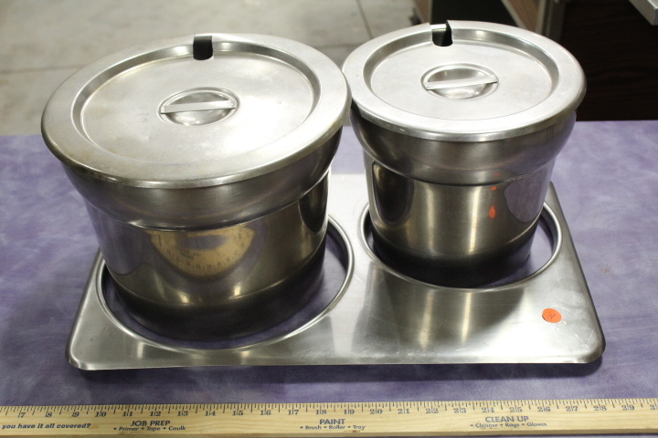 lot 126 image: Soup  hot food insert pans