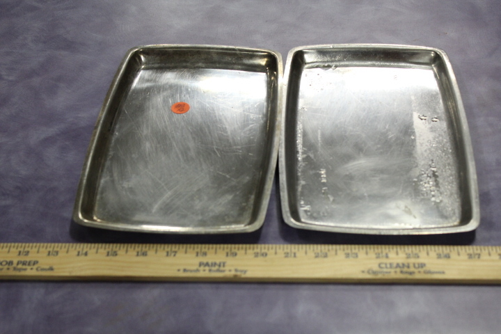 lot 128 image: Food trays