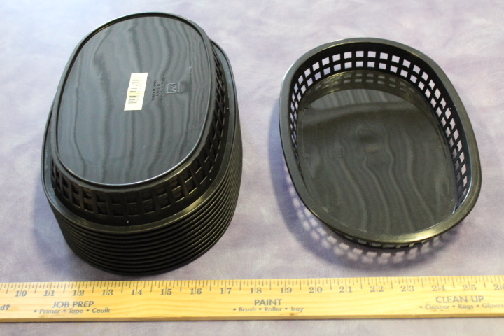 lot 155 image: Food baskets