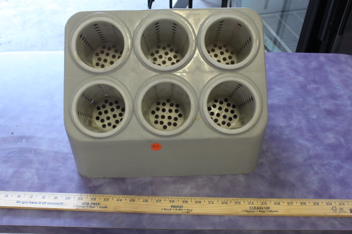 lot 167 image: Silverware caddy