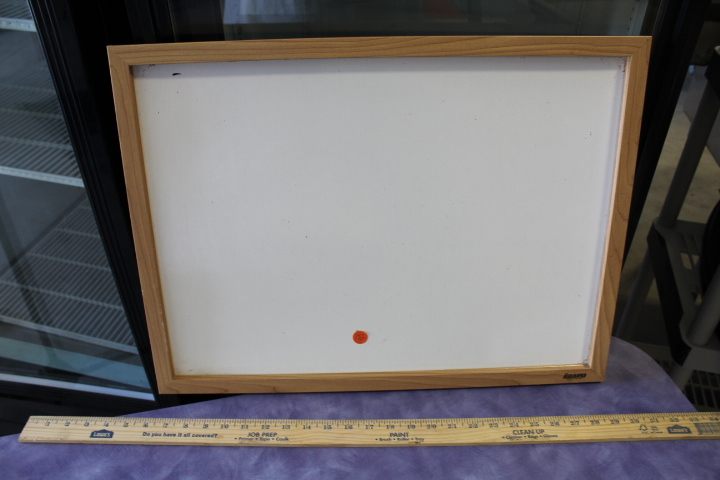lot 172 image: Dry erase board