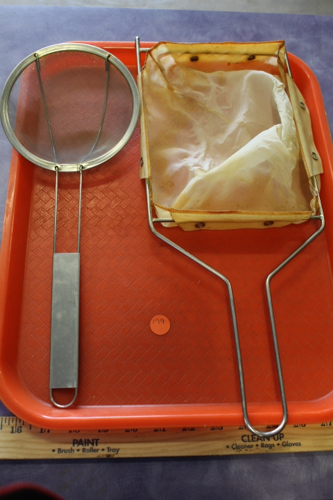 lot 179 image: Fryer screen  colander