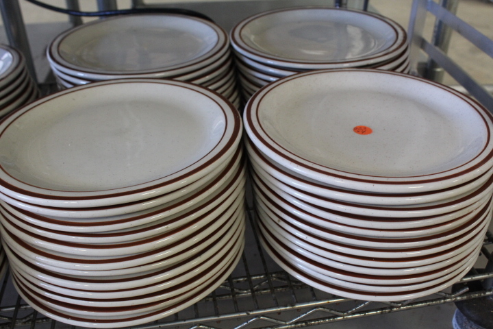 lot 253 image: Plates