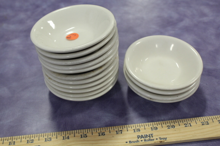 lot 259 image: Side Dish Bowls