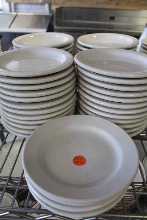lot 261 image: Plates