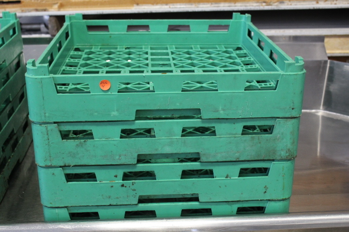 lot 266 image: Dishwasher racks