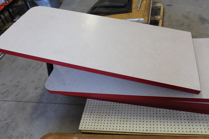 lot 278 image: Tables