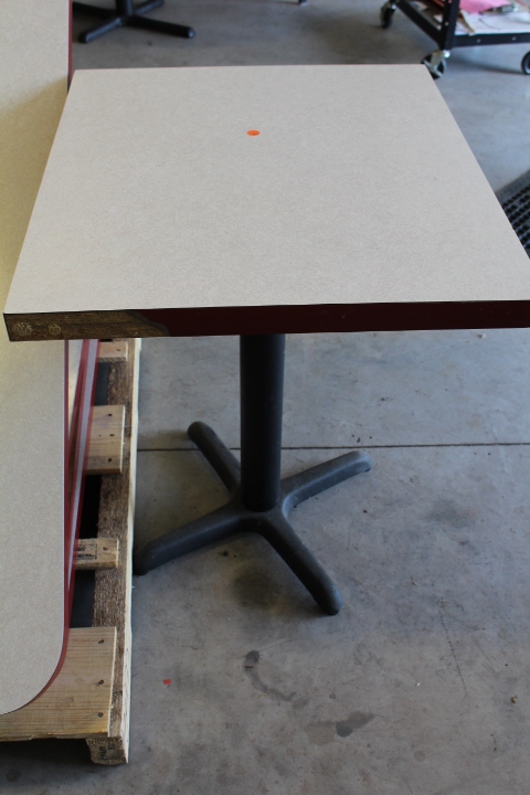 lot 281 image: Table