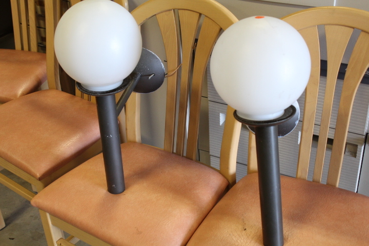 lot 295 image: Wall lights