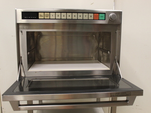 lot 43 image: Connectionless Sonic Steamer  Microwave Oven