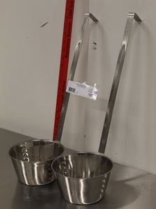 lot 137 image: Ladles - New