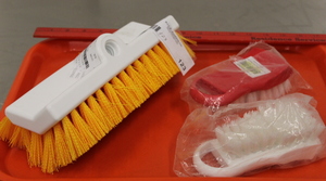 lot 123 image: Cleaning Brush Lot - NEW