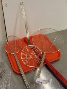 lot 121 image: Wire Skimmers - New