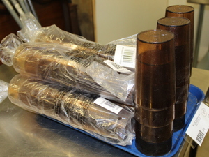 lot 114 image: Plastic Water  Juice Tumblers - NEW